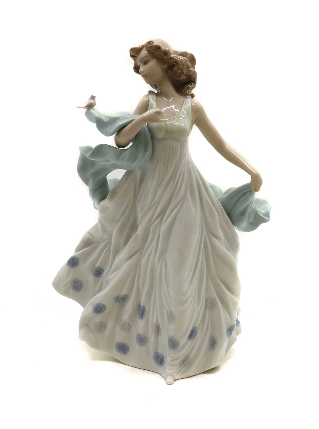 Lot 190 - A Lladro porcelain 'Summer serenade' figure
