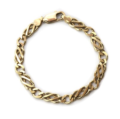 Lot 169 - A 9ct gold knot link bracelet