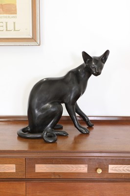 Lot 198 - A bronze sculpture of a Siamese cat