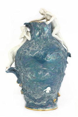 Lot 35 - A Kronach porcelain vase