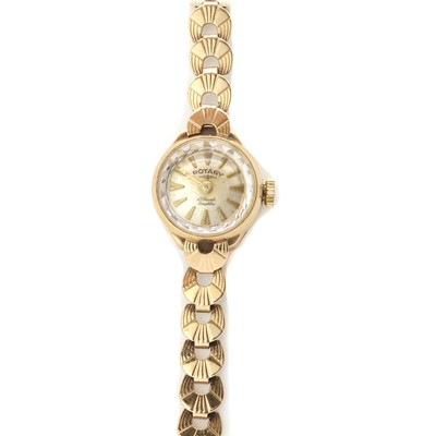 Lot 326 - A ladies' 9ct gold Rotary mechanical bracelet watch