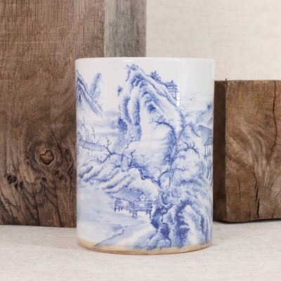 Lot 243 - A Chinese blue and white brush pot
