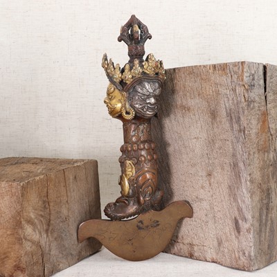 Lot 136 - A bronze Buddhist phurba