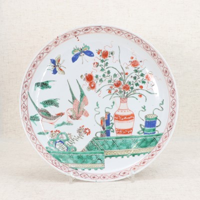 Lot 20 - A Chinese famille verte plate