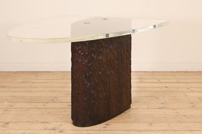 Lot 305 - A contemporary dining table