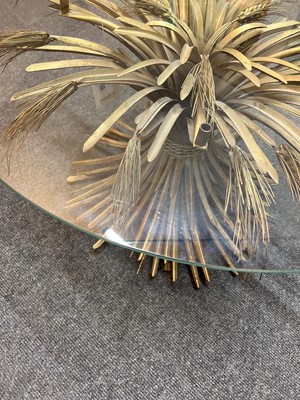 Lot 452 - A gilt wheat-sheaf table