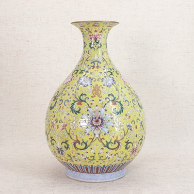 Lot 225 - A Chinese famille rose yuhuchun vase