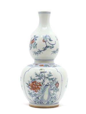 Lot 151 - A Chinese porcelain double gourd vase