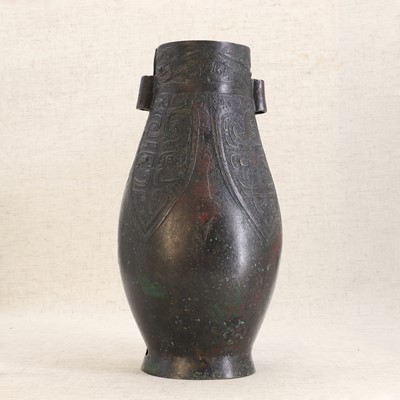 Lot 122 - A Chinese bronze vase