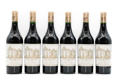 Lot 92 - Chateau Haut-Brion, Pessac-Leognan, 1996 (6 OWC)