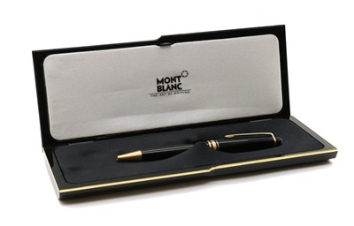 Lot 298 - A Mont Blanc Meisterstück ballpoint pen