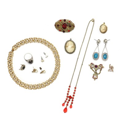 Lot 283 - A collection of jewellery