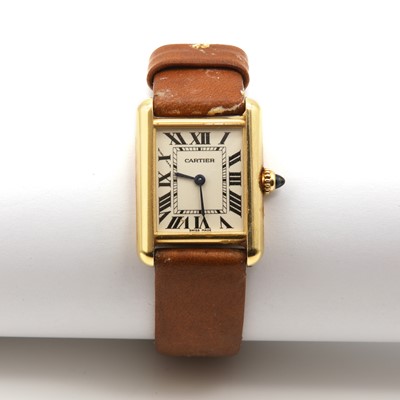 Lot 475 - A ladies’ 18ct gold Cartier 'Tank Louis Cartier' quartz strap watch