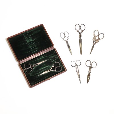 Lot 189 - Seven pairs of cut steel sewing scissors