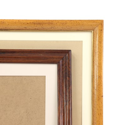 Lot 496 - A burr maple picture frame