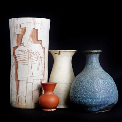 Lot 195 - An art pottery vase