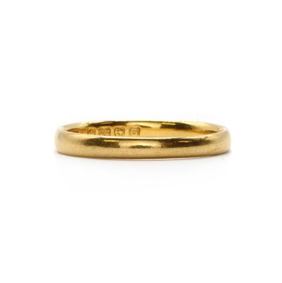 Lot 47 - A 22ct gold wedding ring