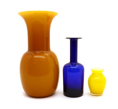Lot 162 - A Danish cased Holmgaard amber glass vase