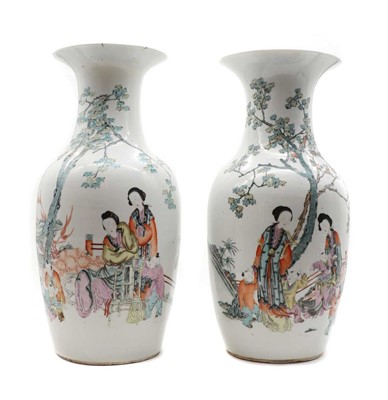 Lot 177 - A pair of Chinese qianjiang enamelled vases