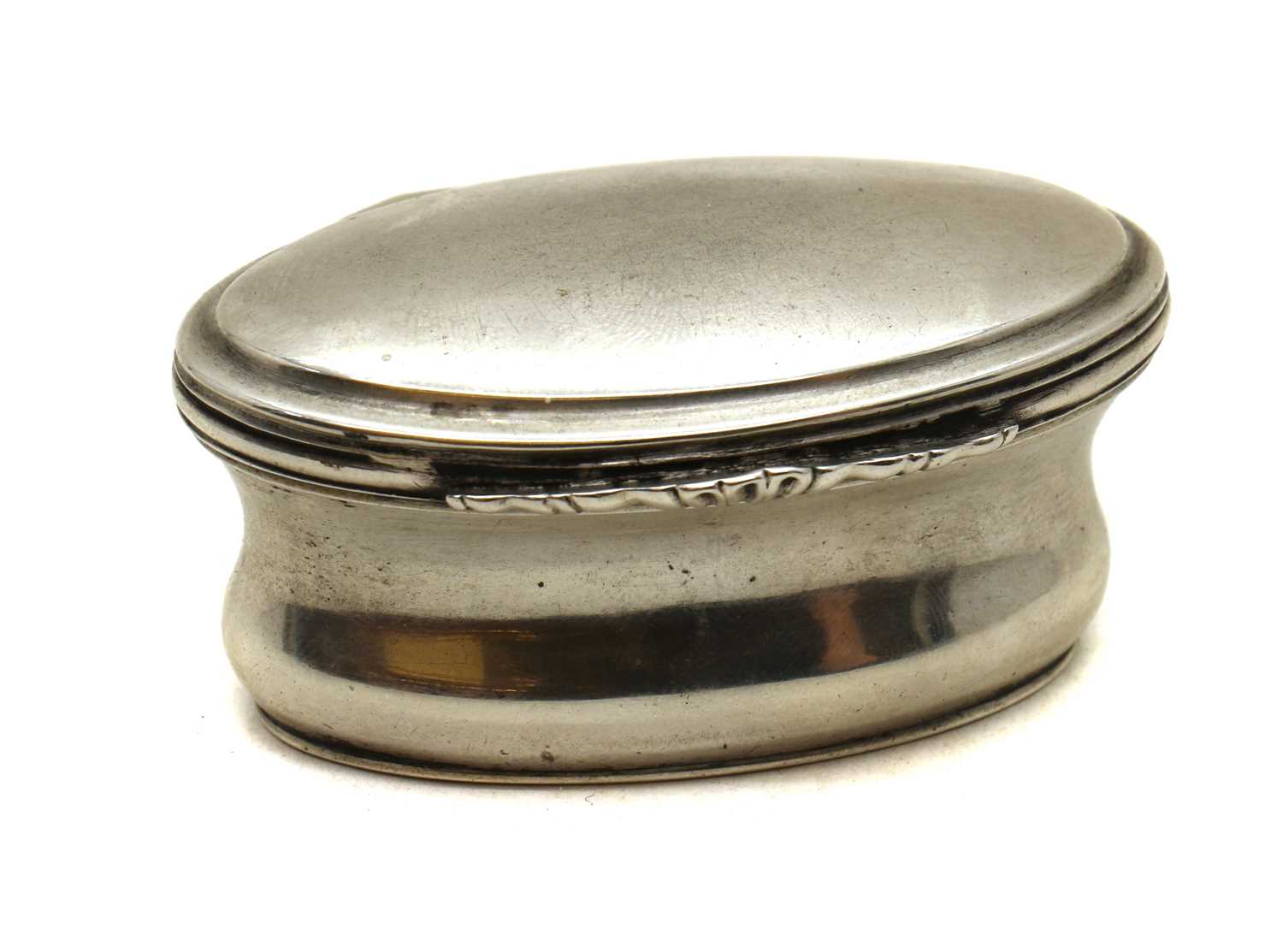 Lot 18 - A Swiss silver vinaigrette