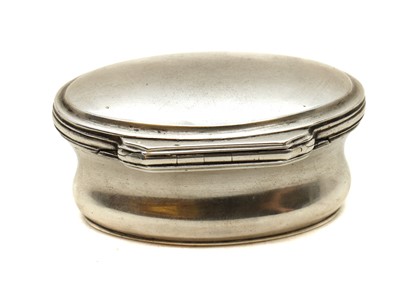 Lot 18 - A Swiss silver vinaigrette
