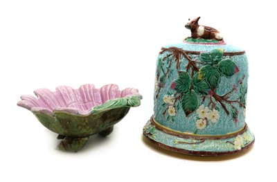 Lot 159 - A majolica cheese dish and cover