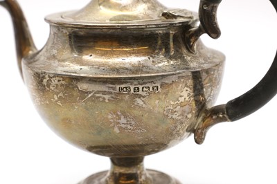Lot 66 - A silver teapot