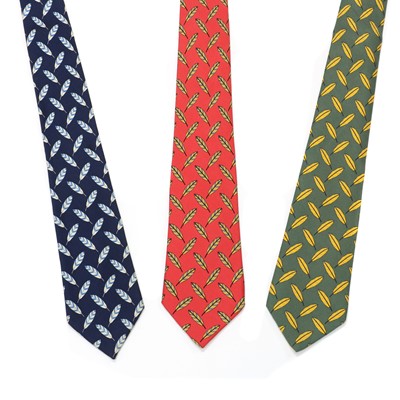 Lot 1496 - Three Hermès silk ties, Feathers
