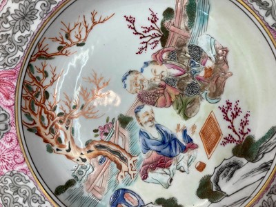 Lot 232 - A Chinese famille rose plate