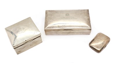 Lot 68 - A silver mounted cigarette box