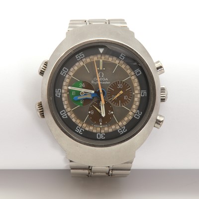 Lot 463 - A gentlemen's stainless steel Omega 'Flightmaster' chronograph bracelet watch, c.1970