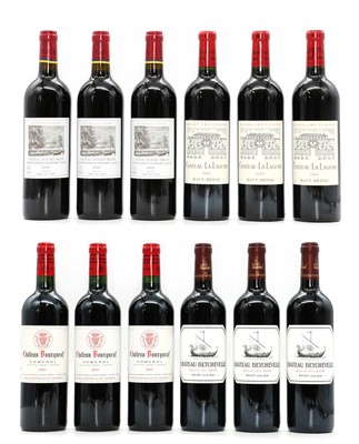 Lot 57 - A selection of red Bordeaux wines, 2005 (12, boxed)