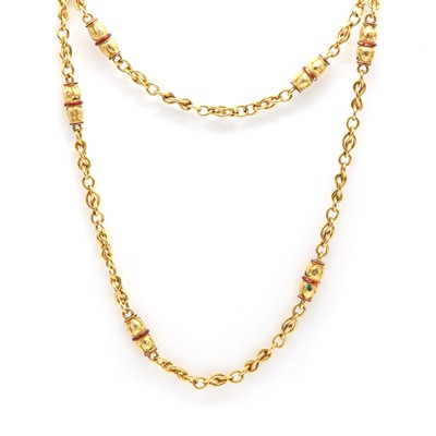 Lot 348 - A gold and enamel chain necklace