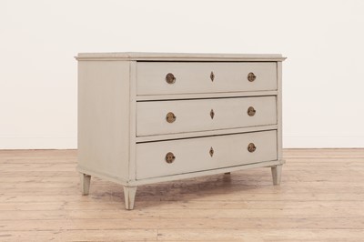 Lot 192 - A Gustavian painted pine commode