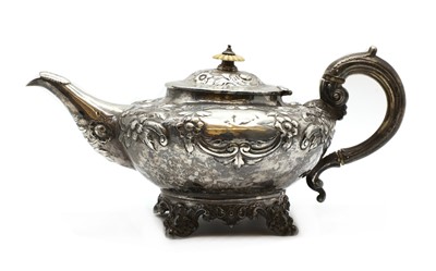Lot 84 - A Victorian silver teapot