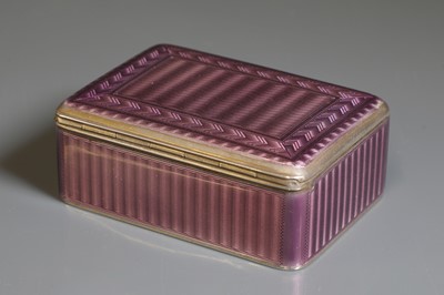 Lot 450 - A Norwegian enamelled silver box