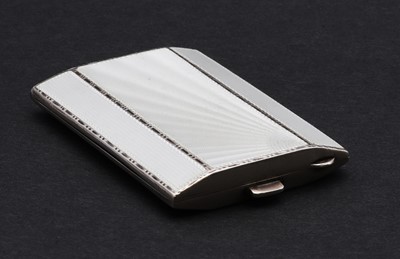 Lot 118 - A small Art Deco enamelled silver cigarette case