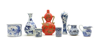 Lot 245 - A collection of Chinese blue and white porcelain