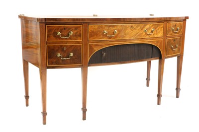 Lot 471 - A George III mahogany and satinwood crossbanded bowfront sideboard