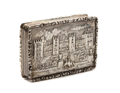 Lot 89 - A Victorian ‘Castle-top’ silver vinaigrette