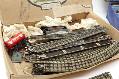 Lot 403 - A Hornby Dublo electric train set