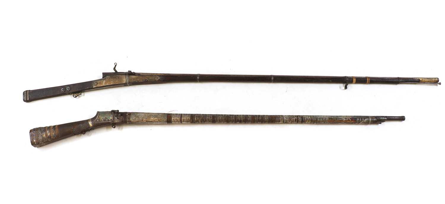 Lot 381 - An Indian four band matchlock toradar,