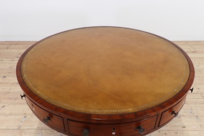 Lot 254 - A George III mahogany rent table