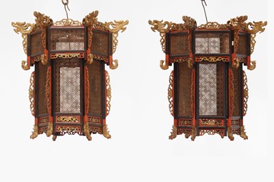 Lot 284 - A pair of export painted lanterns