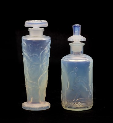 Lot 302 - A Sabino glass 'Orchids' scent bottle and stopper