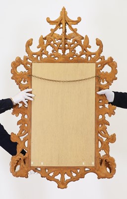 Lot 102 - A Chinese Chippendale-style giltwood mirror