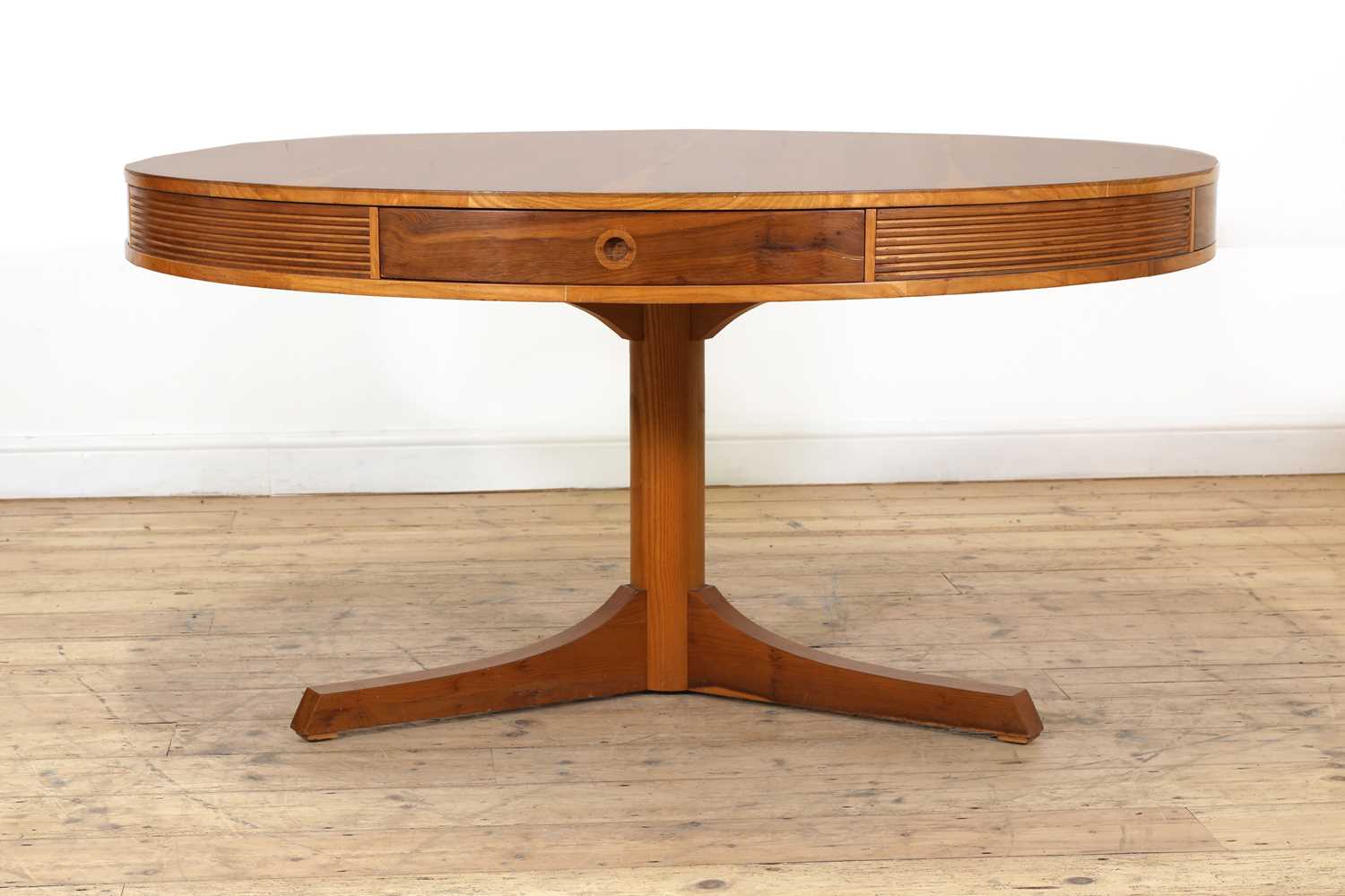 Lot 274 - A yew wood drum table