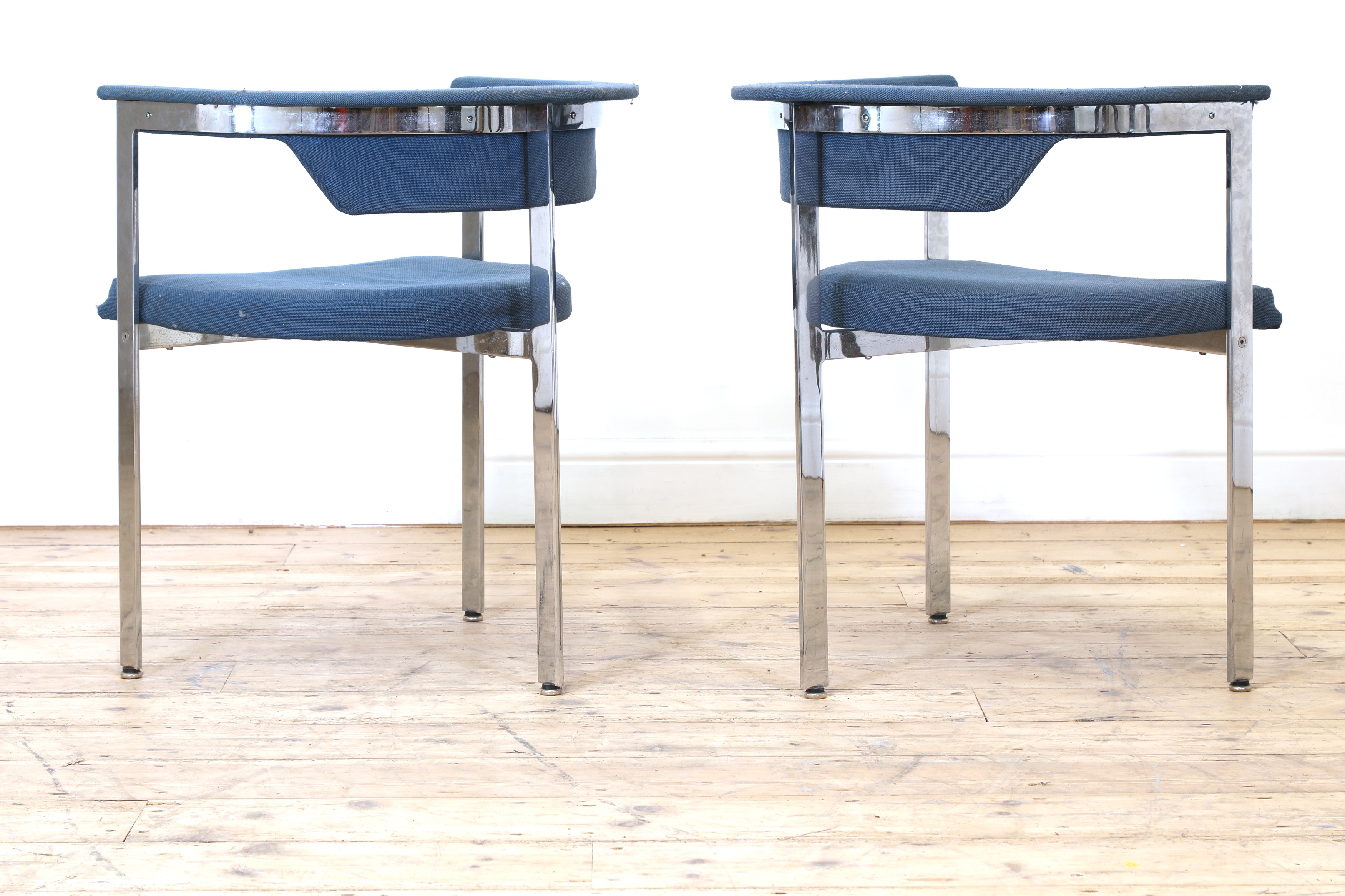 Lot 414 - A pair of Merrow Associates chairs,