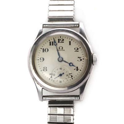 Lot 226 - An Omega mechanical bracelet watch