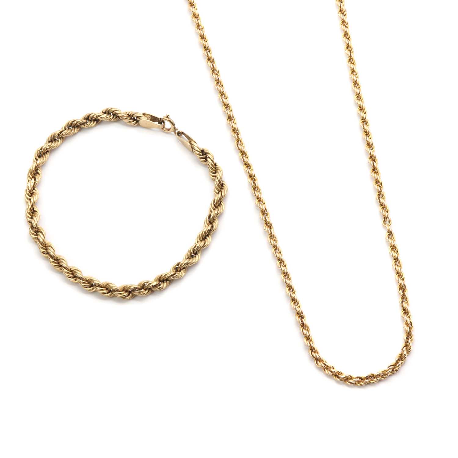 Lot 148 - A 9ct gold rope link chain,